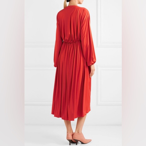 THE ROW
Sasha Gathered Satin-jersey Midi Dress in Red - Picture 3 of 6